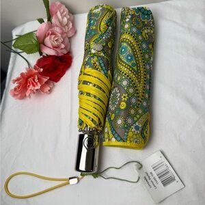 NWT Vera Bradley Lemon Parfait Automatic Umbrella RETIRED Rare 💛